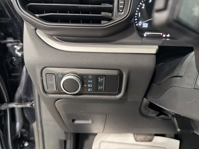 Used 2023 Ford Explorer XLT image 11