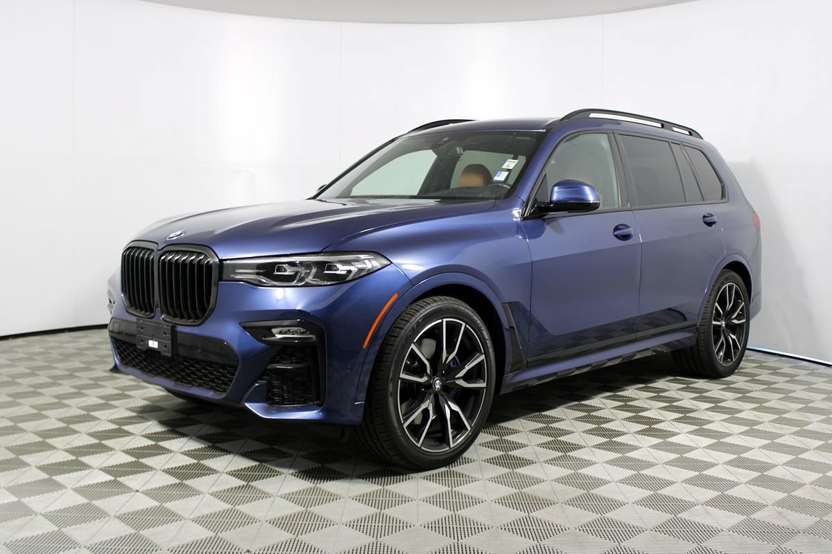 Used 2022 BMW X7 xDrive40i w/ M Sport Package AWD/4WD image 34
