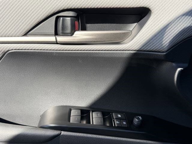 New 2026 Toyota Camry SE FWD image 21