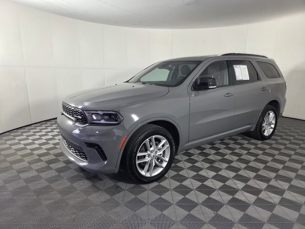 Certified 2025 Dodge Durango GT image 4