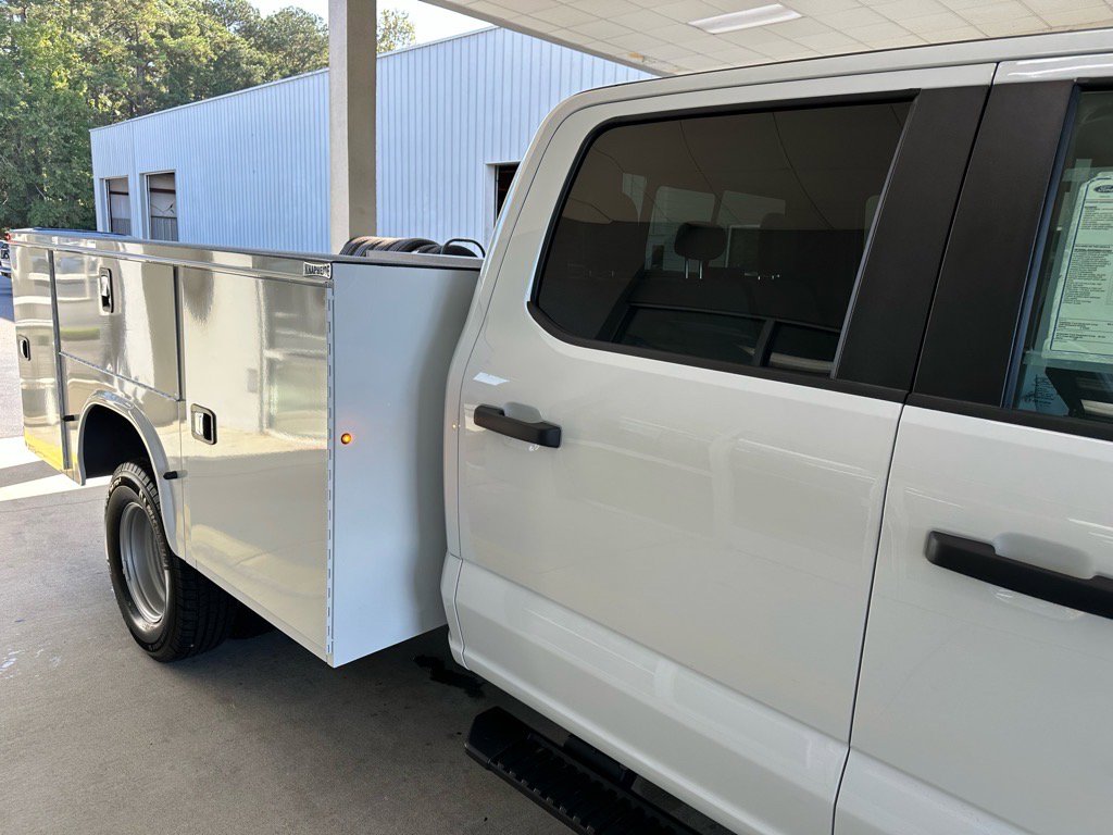 New 2026 Ford F350 XL w/ XL Chrome Package image 12