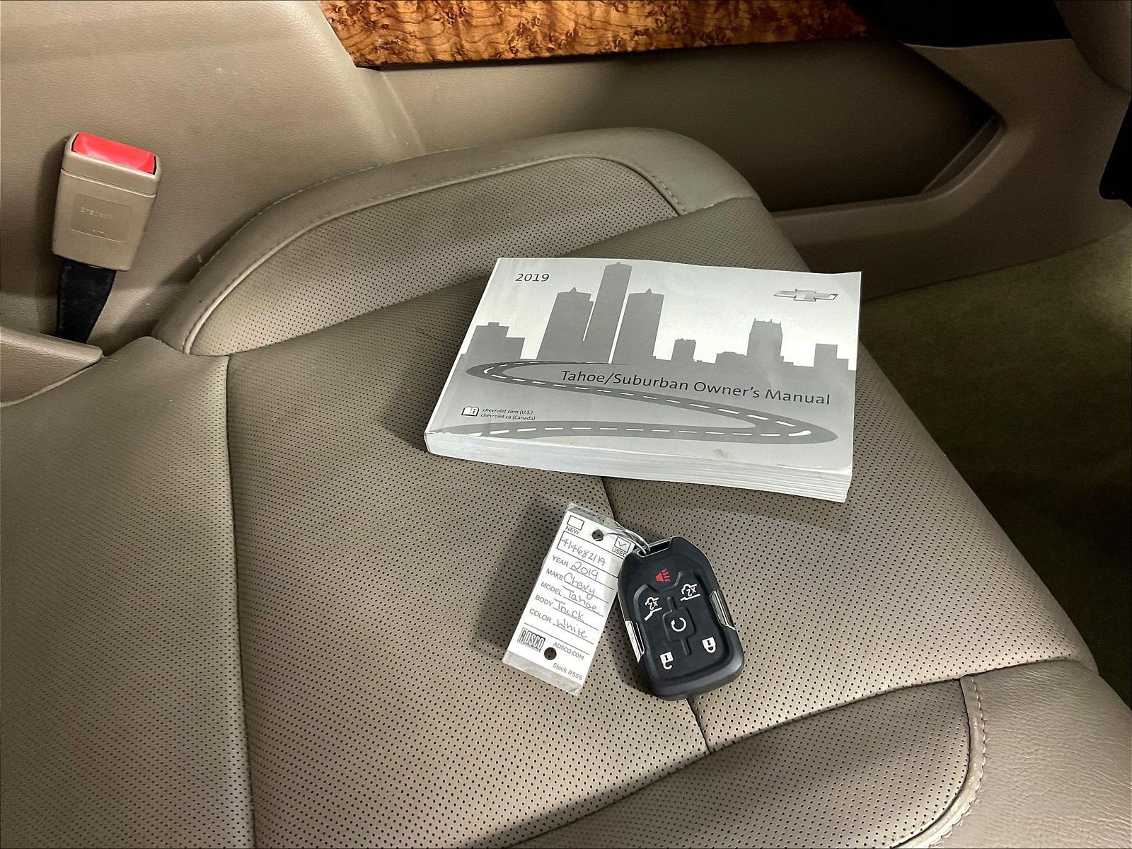 Used 2019 Chevrolet Tahoe Premier AWD/4WD image 35