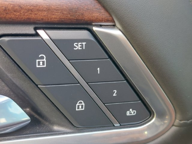 Used 2025 GMC Sierra 2500 Denali Ultimate AWD/4WD image 19