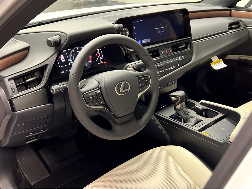 New 2025 Lexus ES 350 w/ Premium Package image 39
