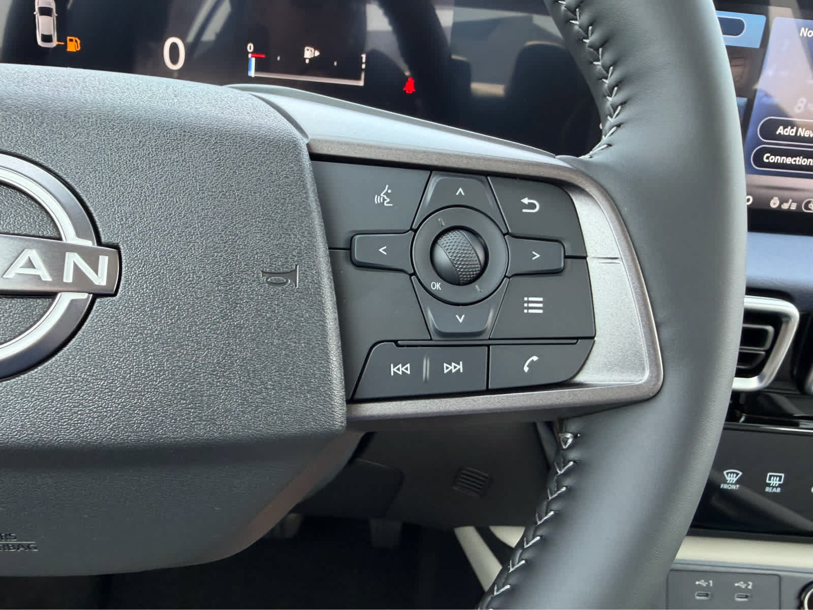 New 2027 Nissan Sentra SL w/ Floor Mat Package FWD image 24