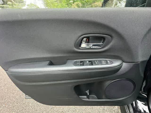 Used 2021 Honda HR-V Sport image 14