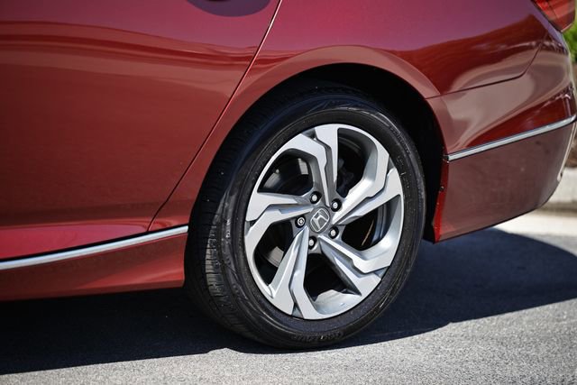 Used 2018 Honda Accord EX image 6