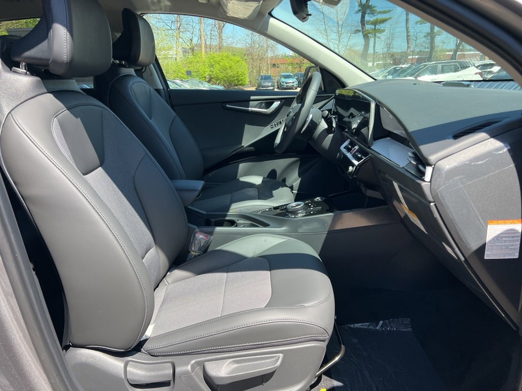 New 2025 Kia Niro EX w/ EX Cold Weather Package image 15