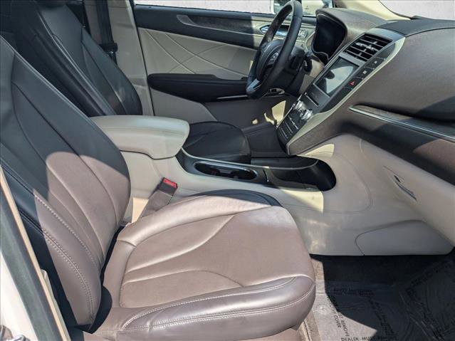 Used 2017 Lincoln MKC Reserve FWD image 21