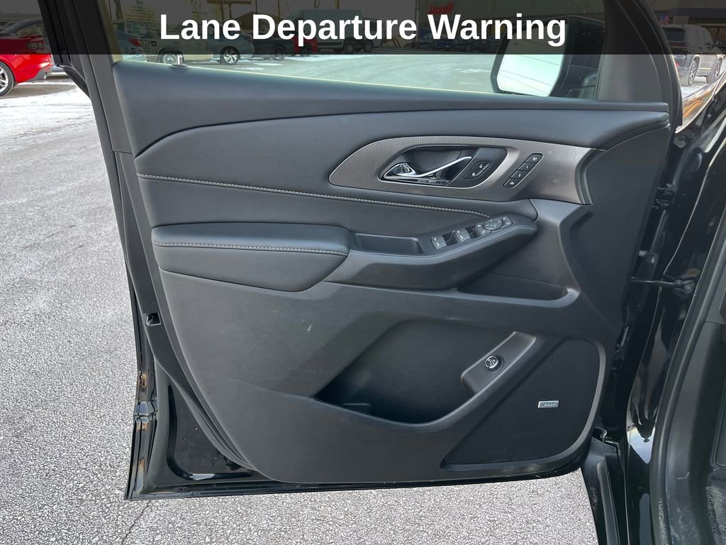 Used 2022 Chevrolet Traverse Premier w/ Redline Edition image 13