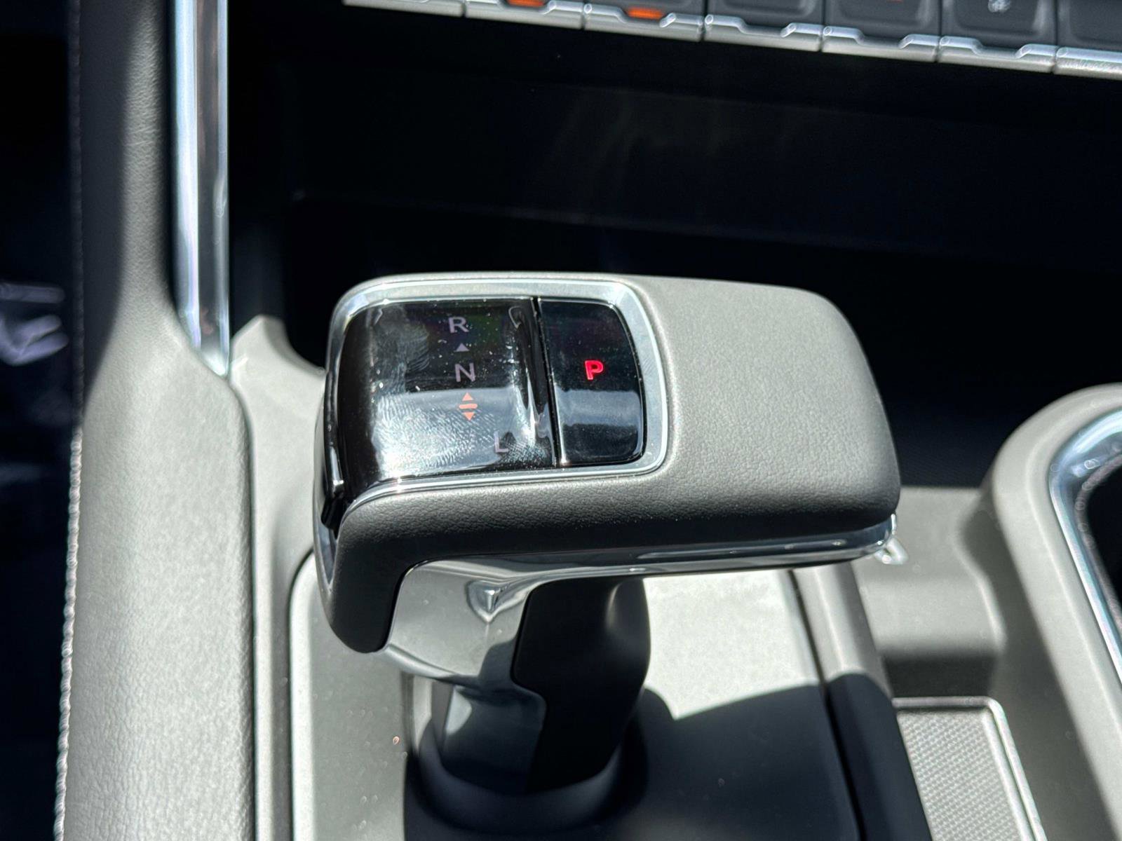 New 2026 GMC Sierra 1500 Denali w/ Denali Reserve Package image 18