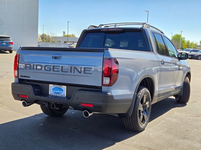 New 2026 Honda Ridgeline Black Edition image 4