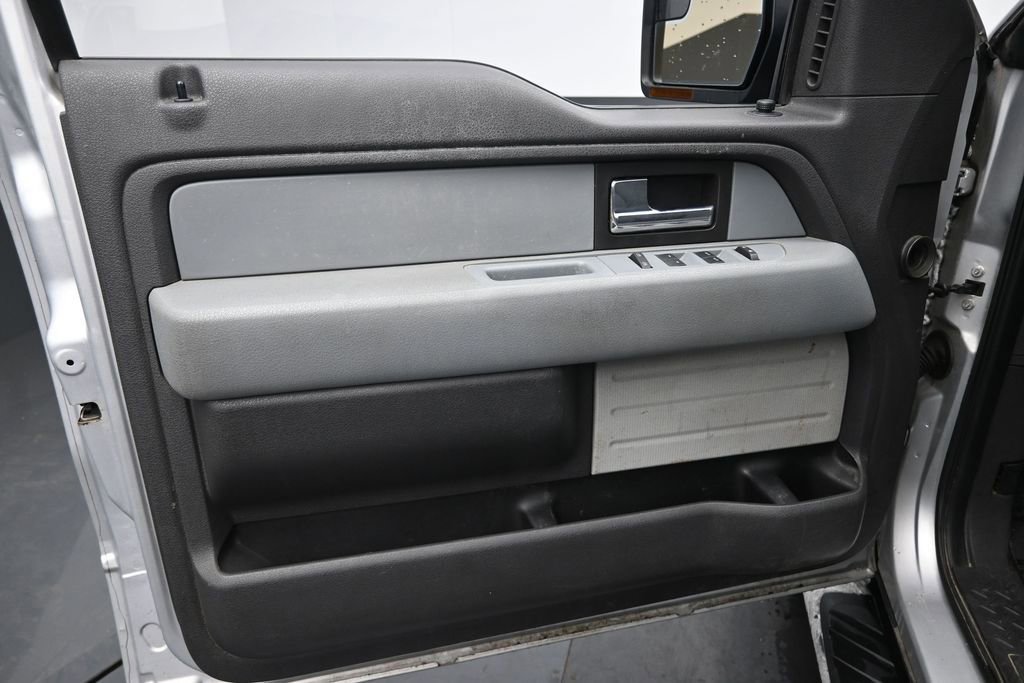 Used 2013 Ford F150 XLT w/ Luxury Equipment Group AWD/4WD image 17