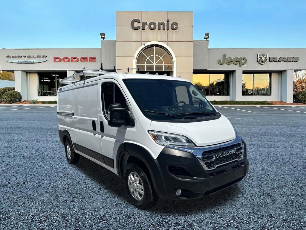 Used 2025 RAM ProMaster 2500 w/ Quick Order Package 22G SLT FWD image 1