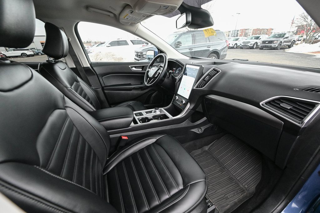 Used 2024 Ford Edge SEL w/ Convenience Package image 25