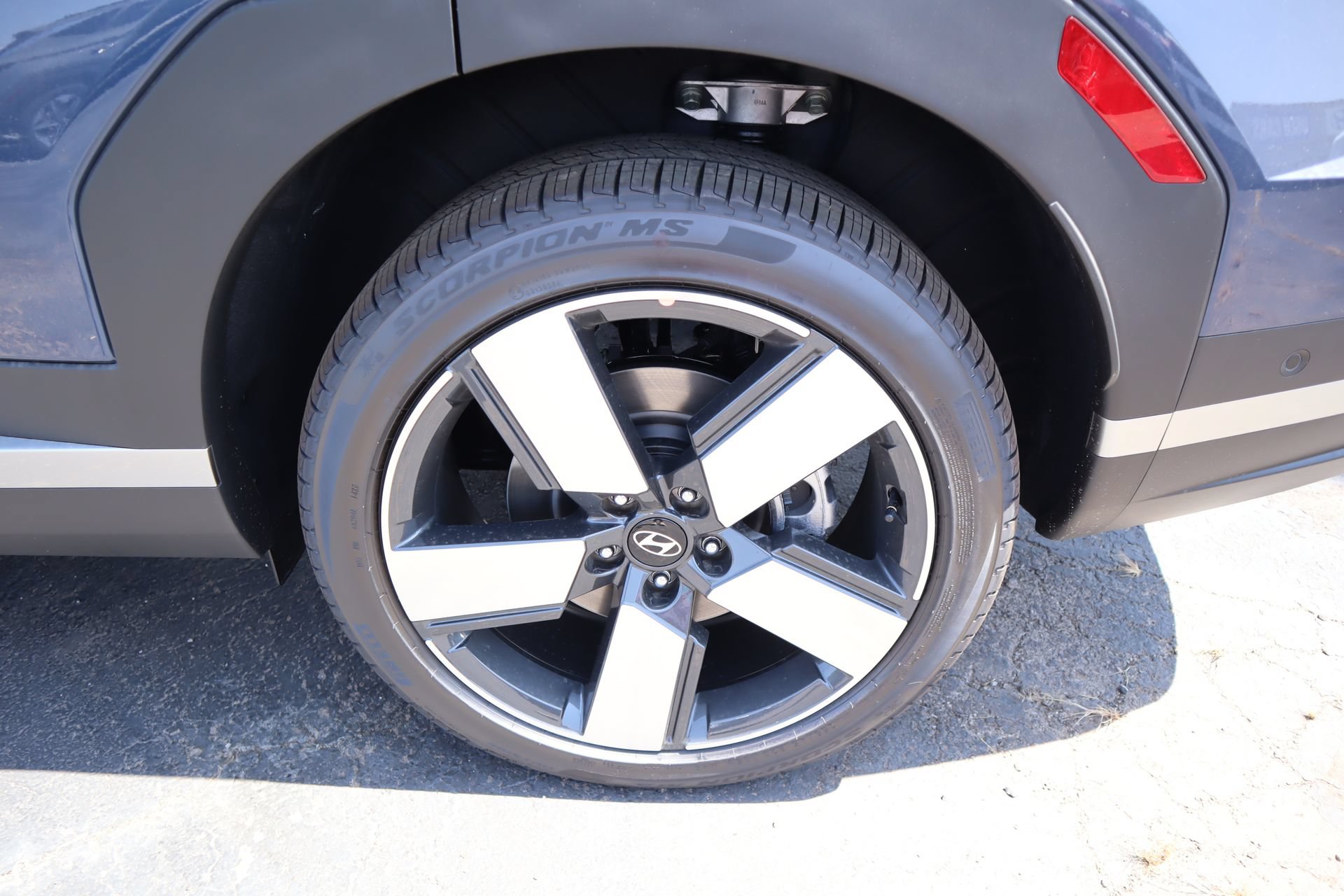 New 2026 Hyundai Santa Fe Limited AWD/4WD image 20
