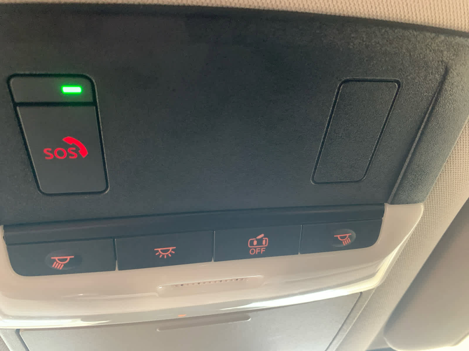 Used 2024 Nissan Pathfinder SV FWD image 35