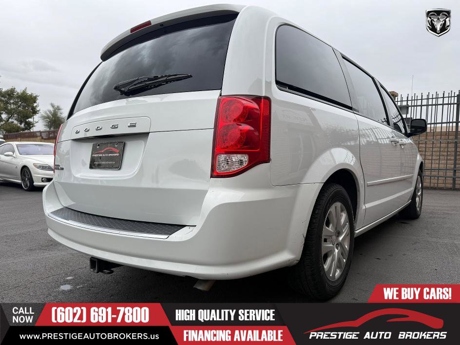 Used 2016 Dodge Grand Caravan SE w/ Quick Order Package 29E SE FWD image 9
