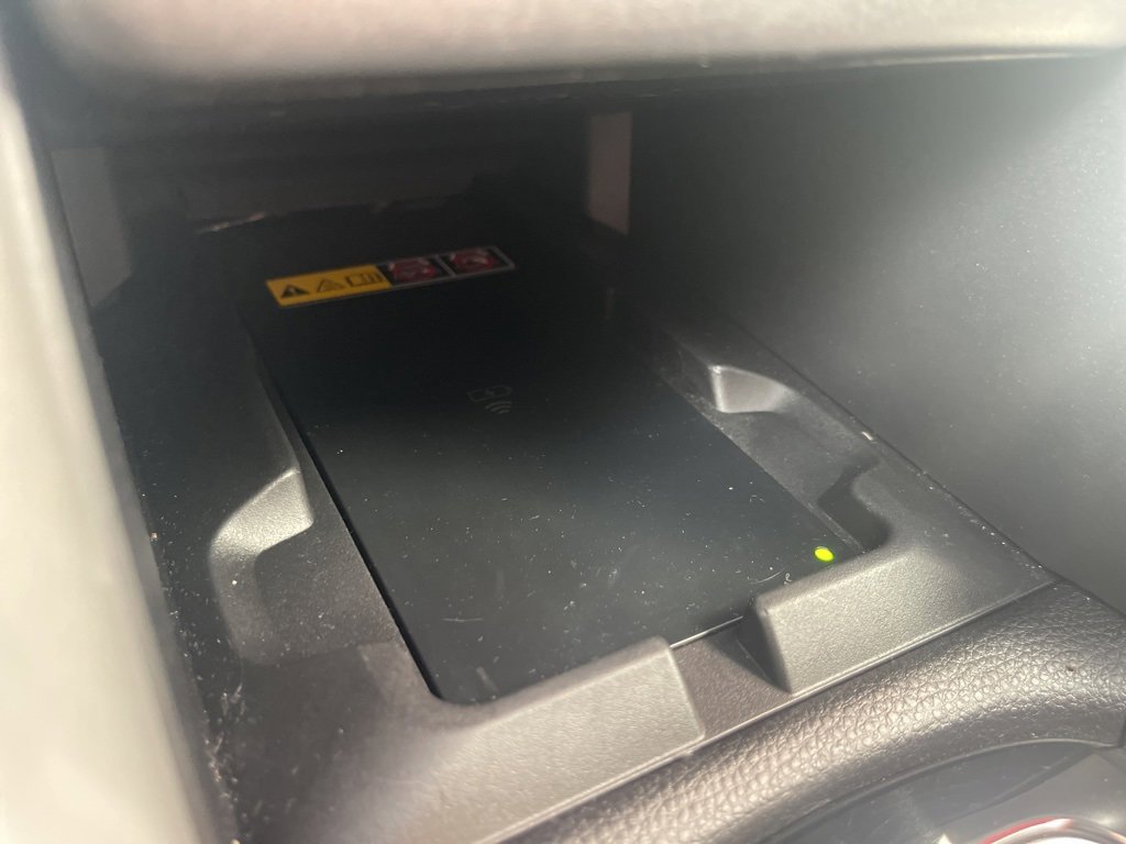 Used 2025 Toyota Corolla Cross LE w/ Moonroof Package image 28