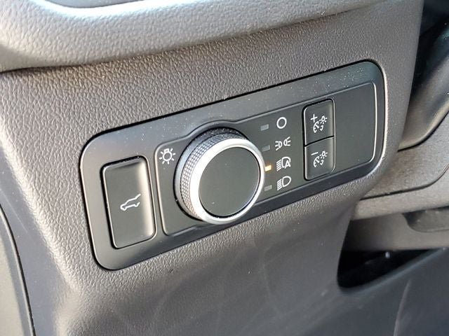 Used 2024 Ford Escape ST-Line w/ Tech Pack #1 AWD/4WD image 8