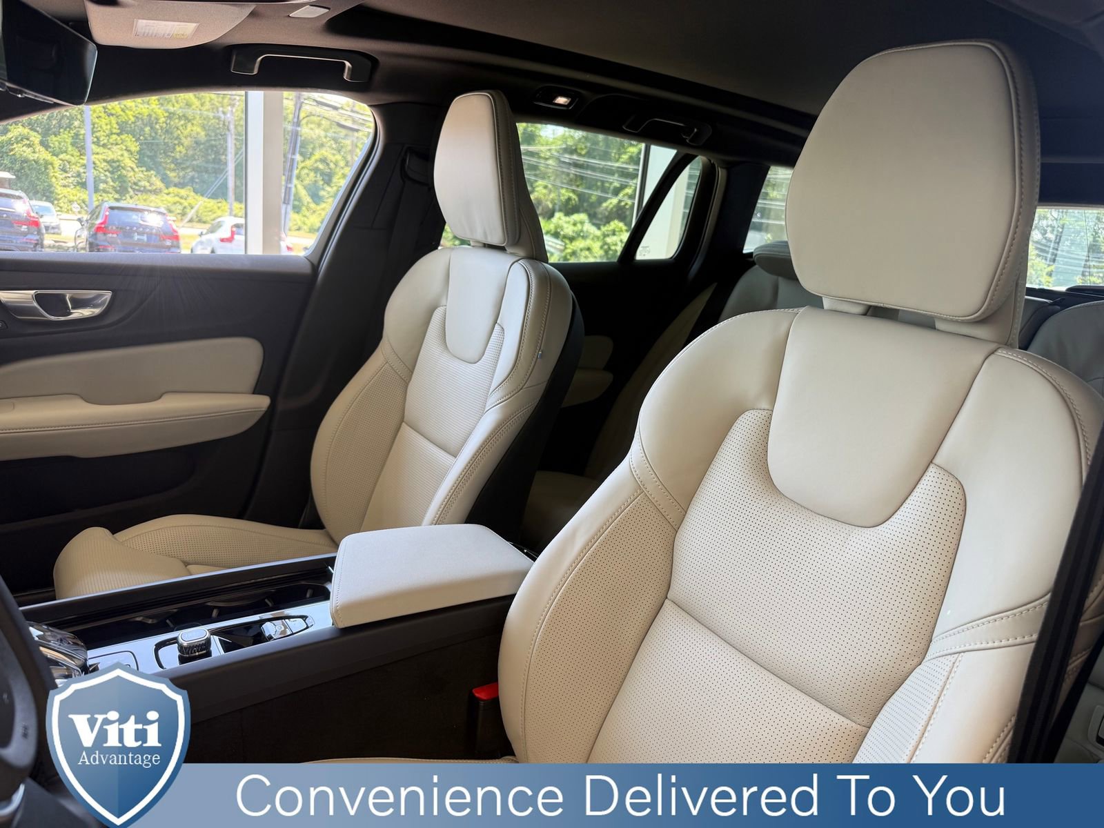 New 2026 Volvo V60 B5 Cross Country Ultra w/ Protection Package Premier image 9