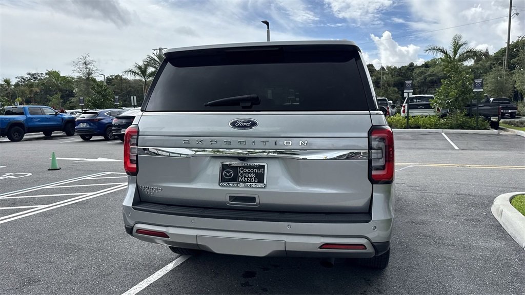 Used 2023 Ford Expedition Limited image 26