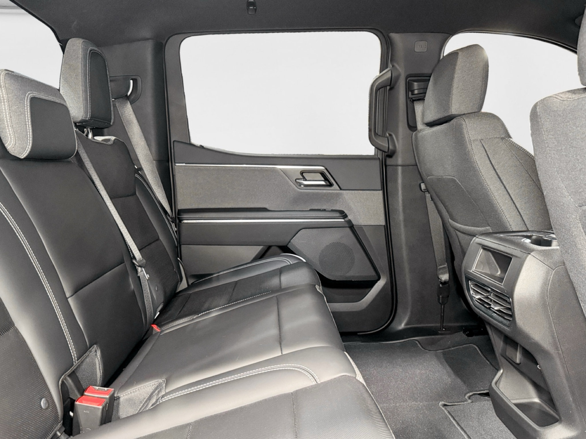 Used 2026 GMC Sierra EV Elevation AWD/4WD image 22