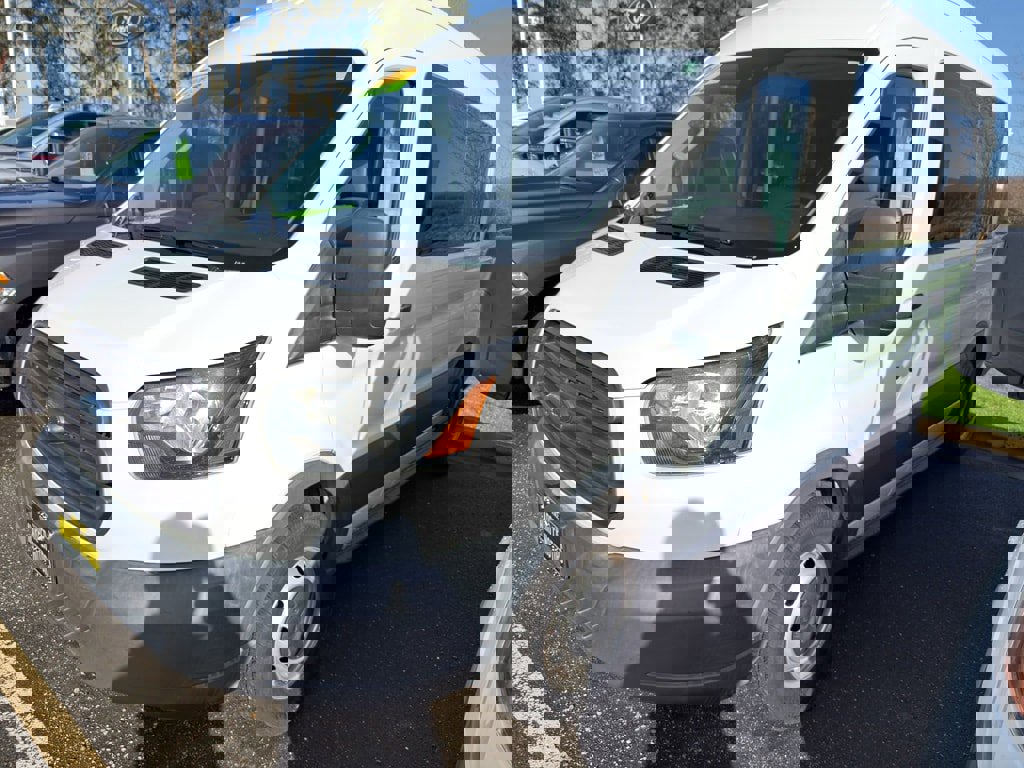 Used 2017 Ford Transit 150 XL image 26