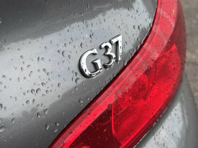 Used 2013 INFINITI G37 Convertible w/ Premium Pkg RWD image 12