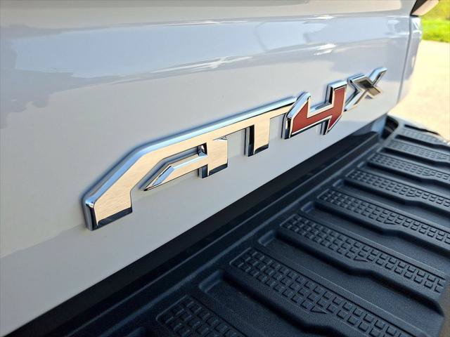New 2026 GMC Sierra 2500 AT4X AWD/4WD image 19