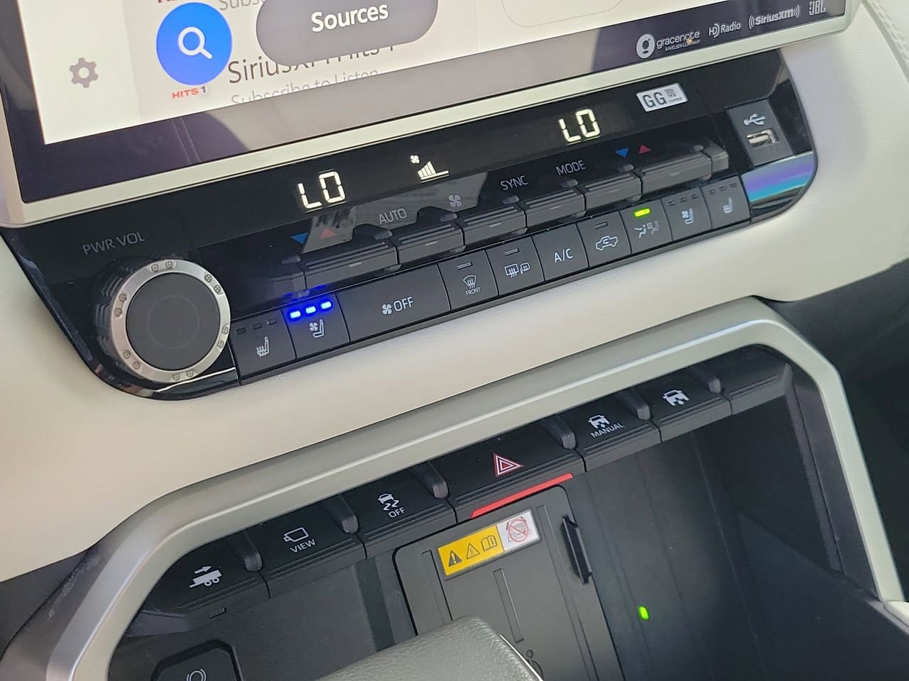 Used 2024 Toyota Tundra Capstone AWD/4WD image 26