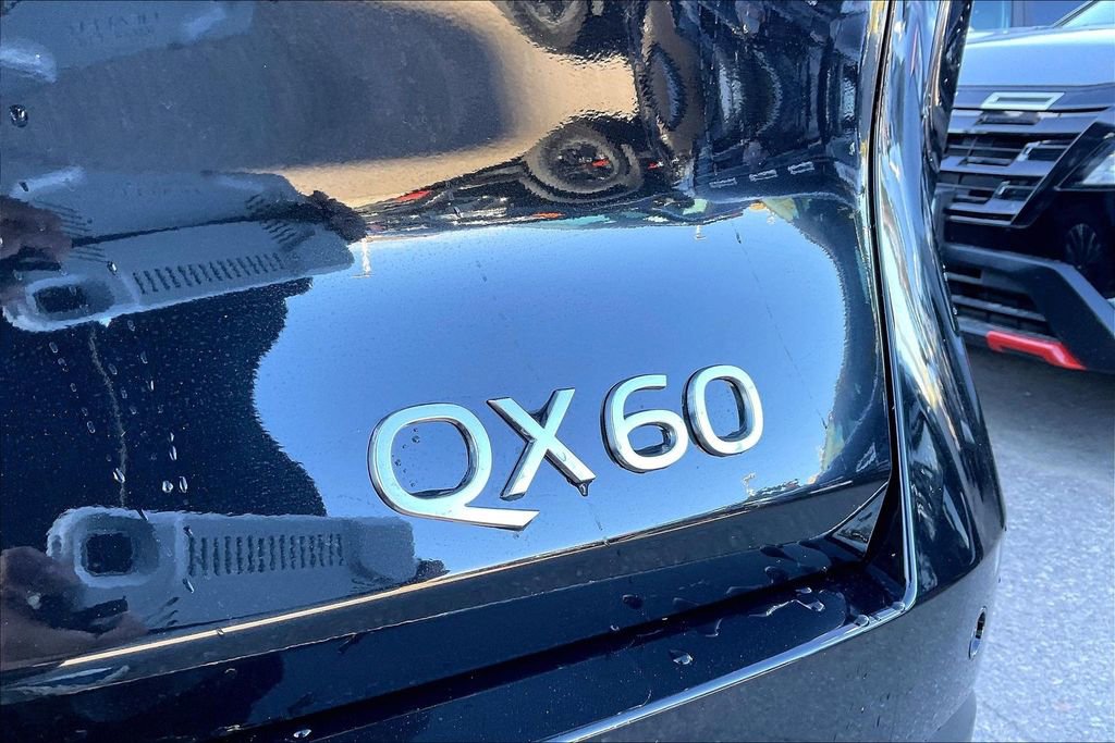 New 2026 INFINITI QX60 Luxe w/ Cargo Package FWD image 9