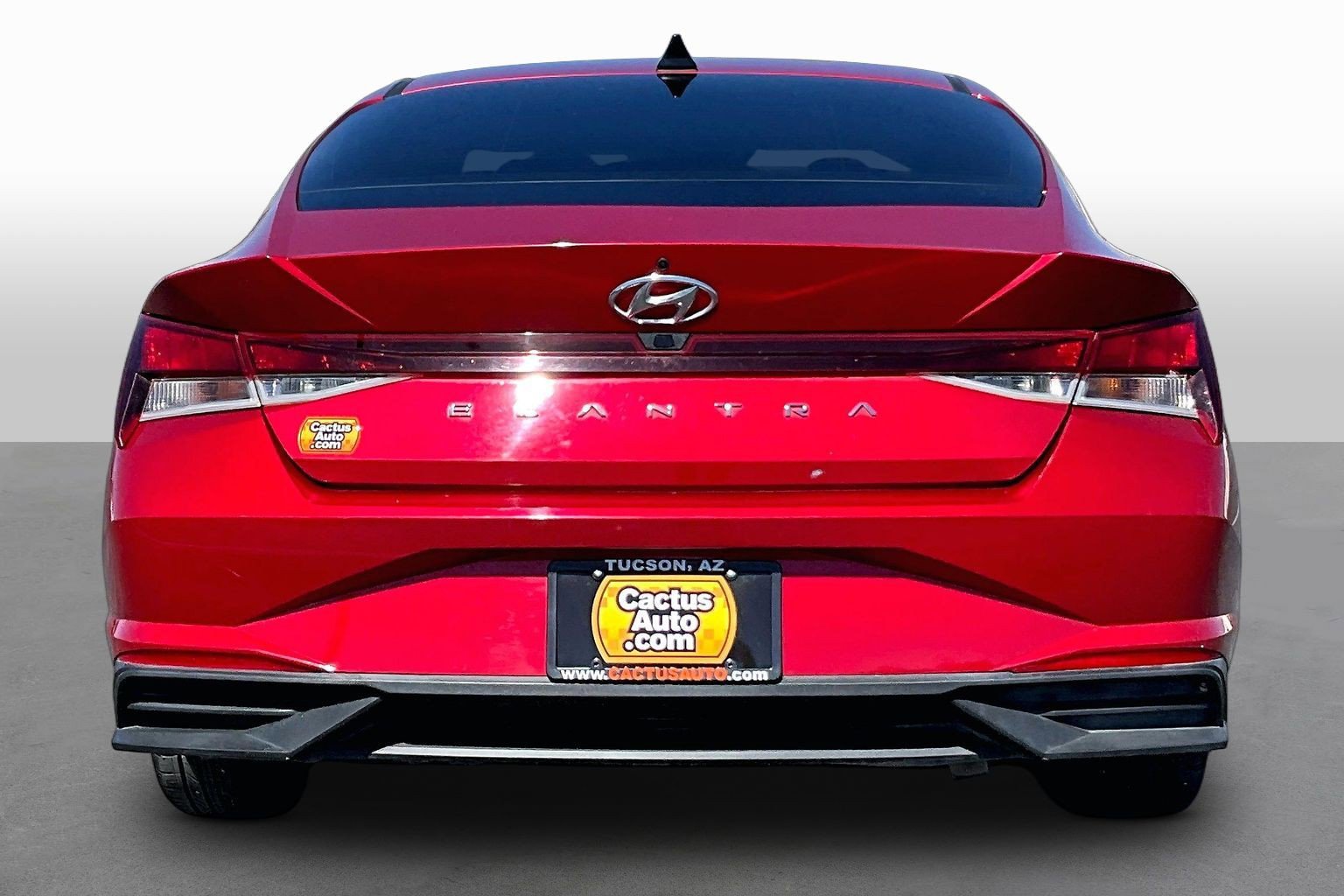 Used 2021 Hyundai Elantra SEL FWD image 4