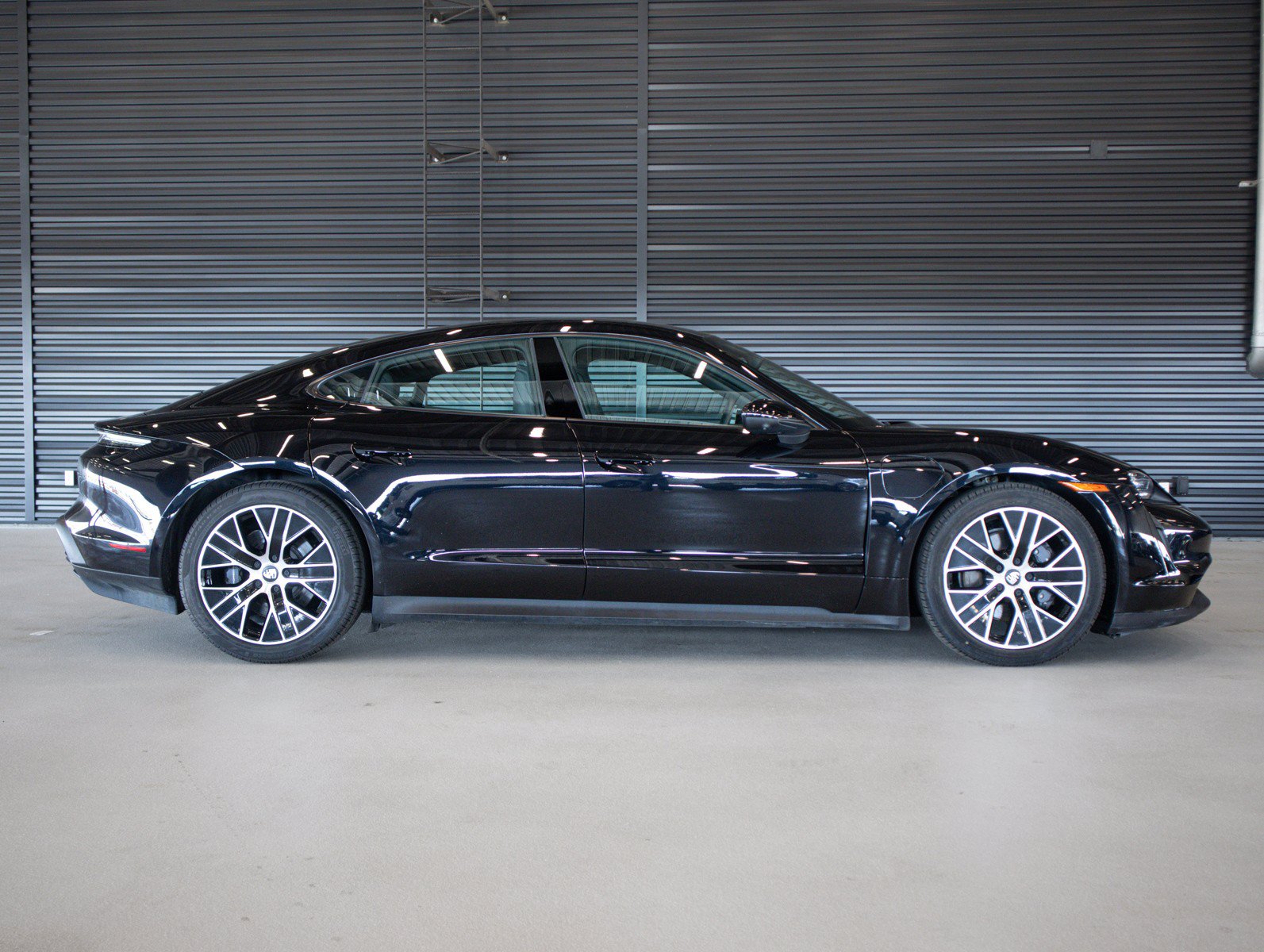 Certified 2023 Porsche Taycan RWD image 10