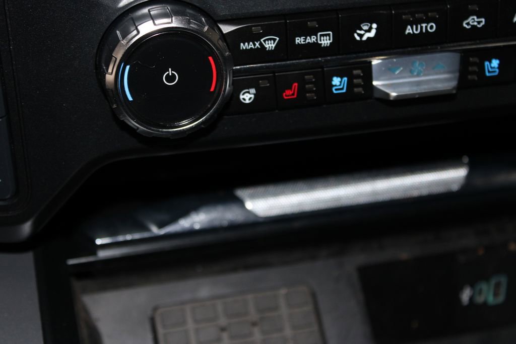 Used 2024 Ford F250 Lariat image 34