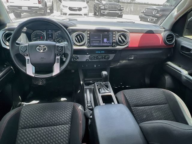 Used 2023 Toyota Tacoma SR5 w/ Technology Package RWD image 28