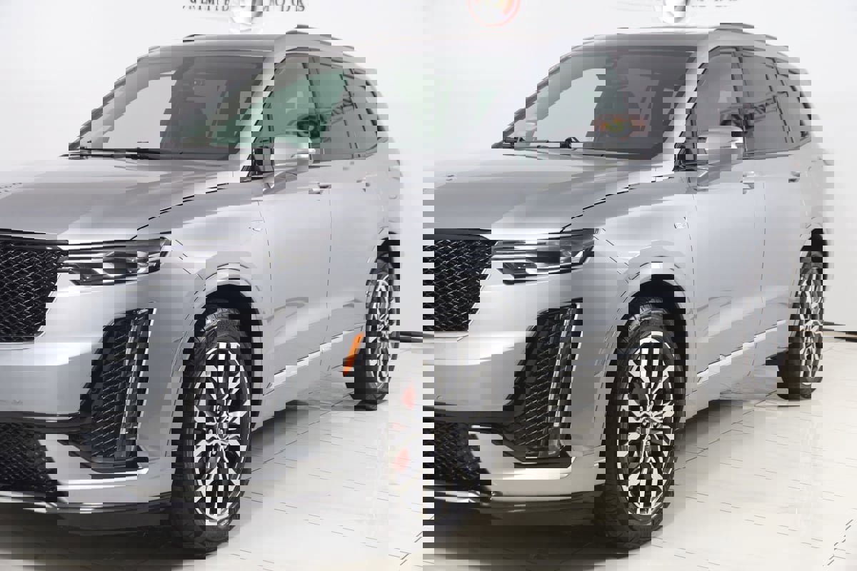 Used 2024 Cadillac XT6 Sport image 59