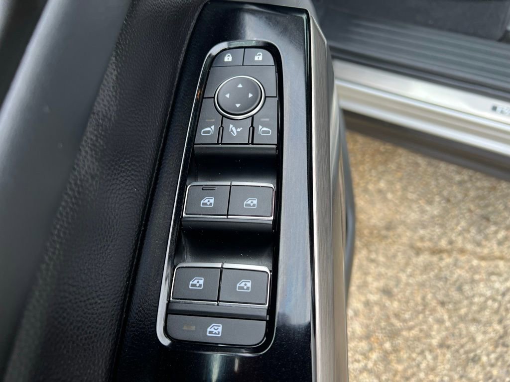 Used 2025 Nissan Pathfinder Platinum w/ Lighting Package (N92) AWD/4WD image 27