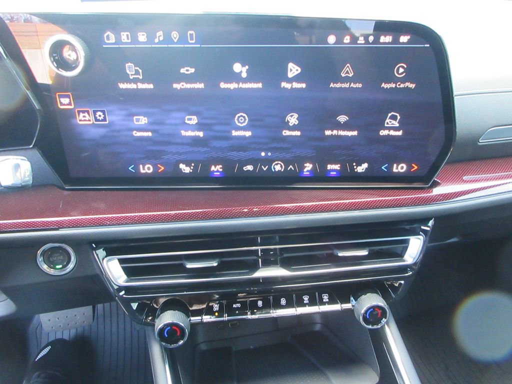 New 2026 Chevrolet Traverse Z71 w/ Driver Confidence Package image 31