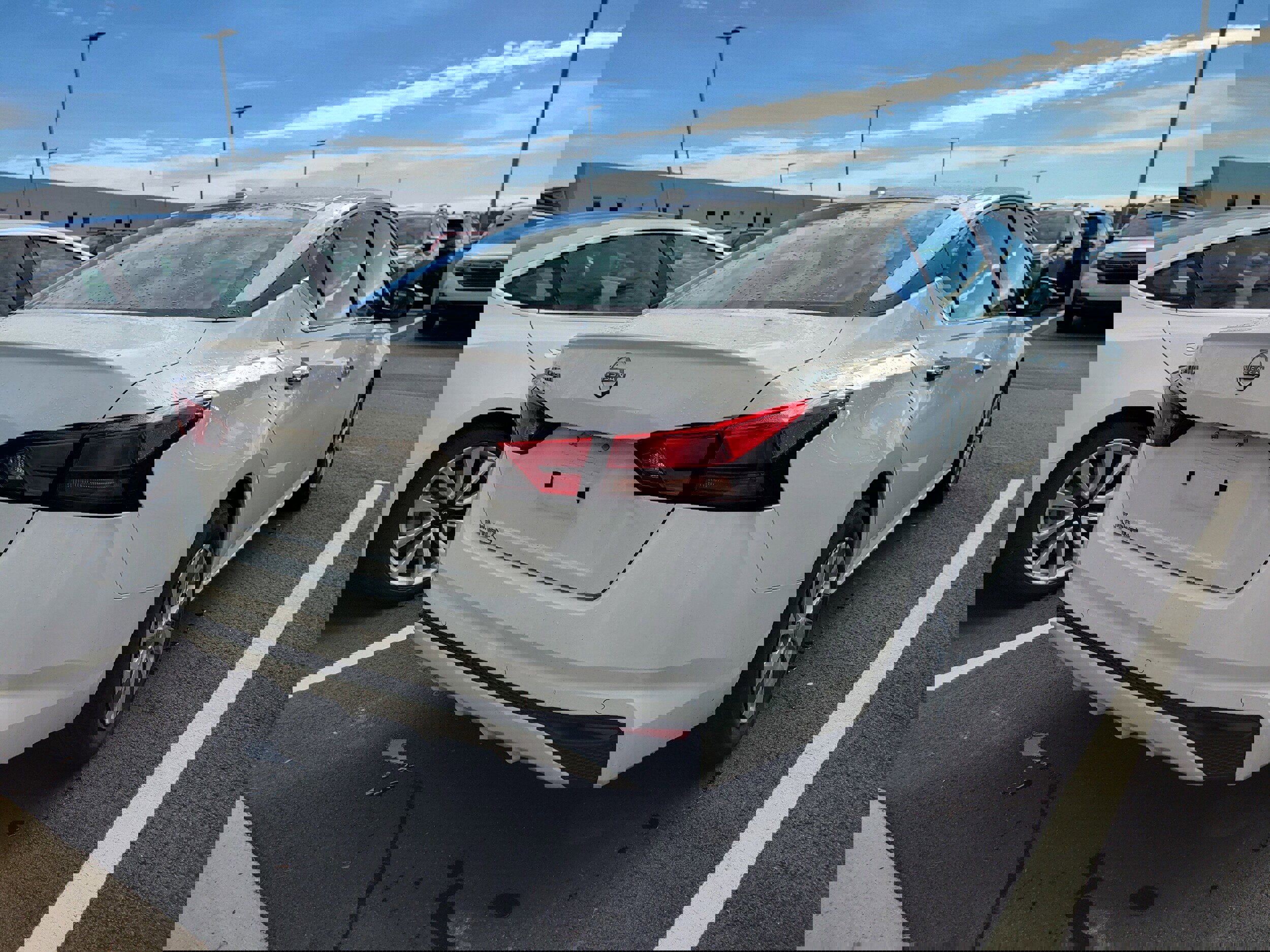 Used 2025 Nissan Altima 2.5 S image 6