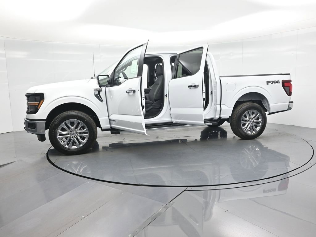 New 2025 Ford F150 XLT w/ Equipment Group 303A High image 33