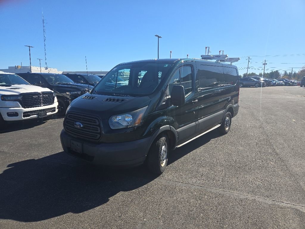 Used 2015 Ford Transit 150 130 Low Roof RWD image 3