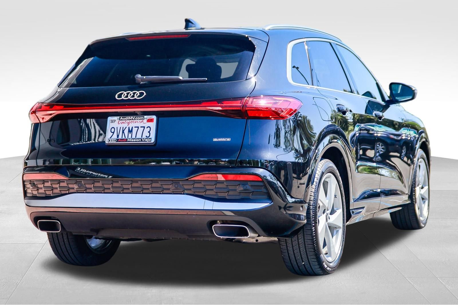 Certified 2025 Audi Q5 Prestige image 7