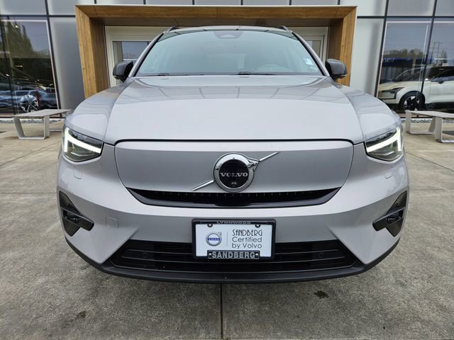 Used 2023 Volvo XC40 Recharge Ultimate w/ Protection Package Premier AWD/4WD image 2