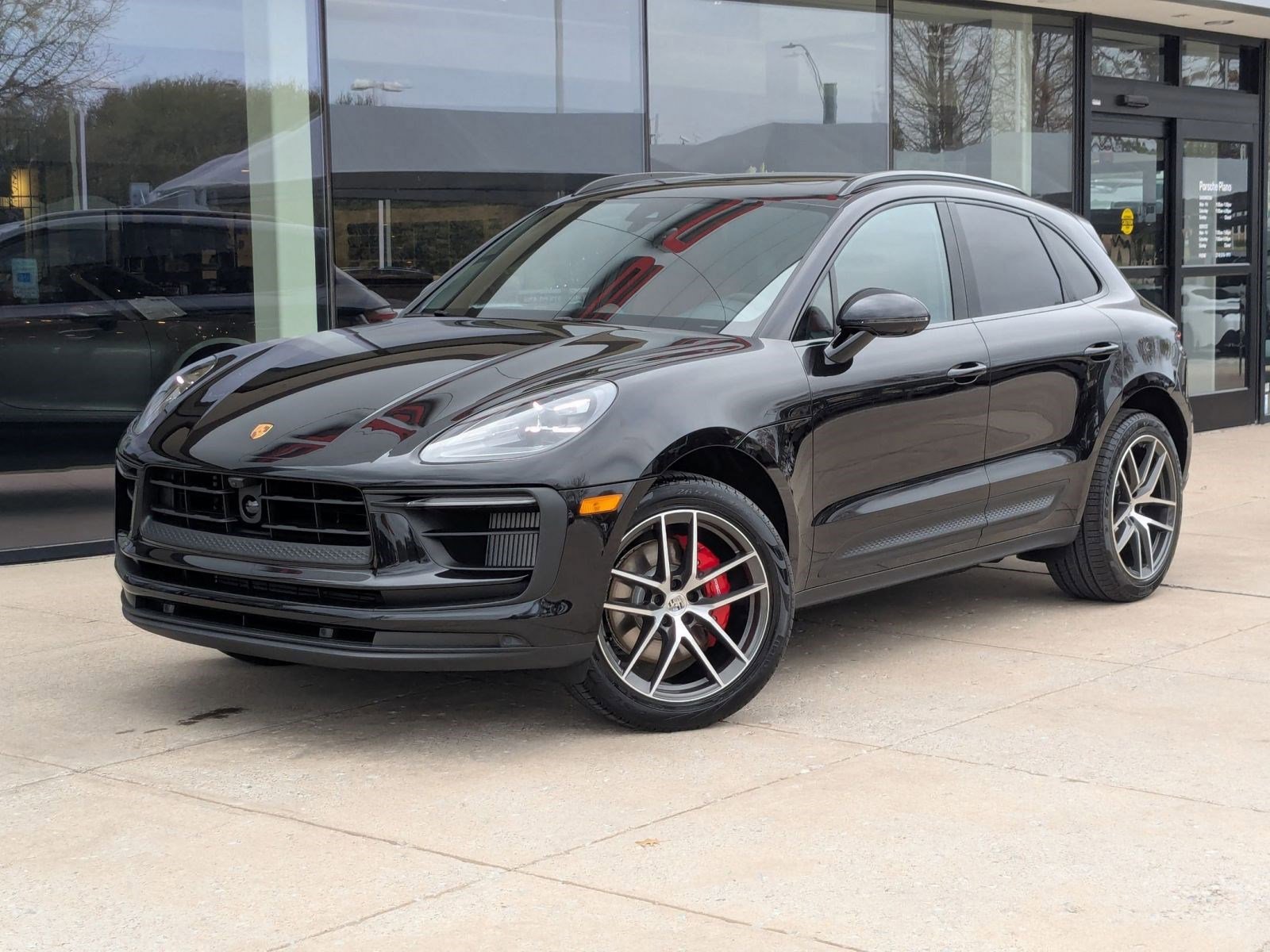 New 2026 Porsche Macan S AWD/4WD image 1