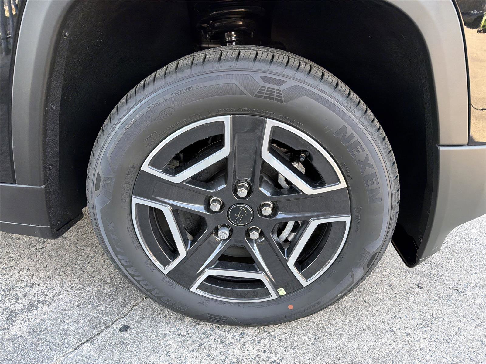 New 2026 Jeep Cherokee Limited image 9