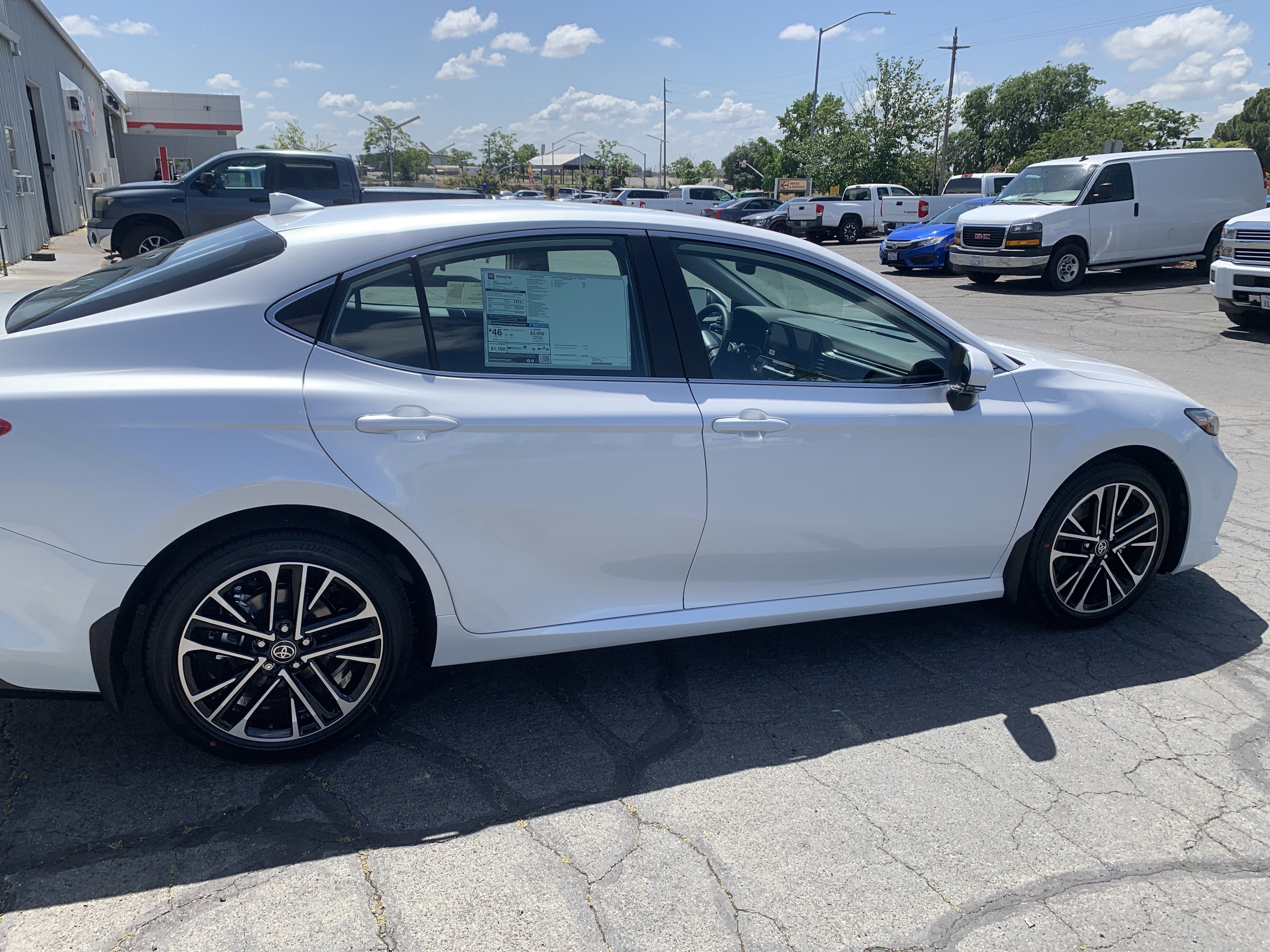 New 2026 Toyota Camry XLE FWD image 5