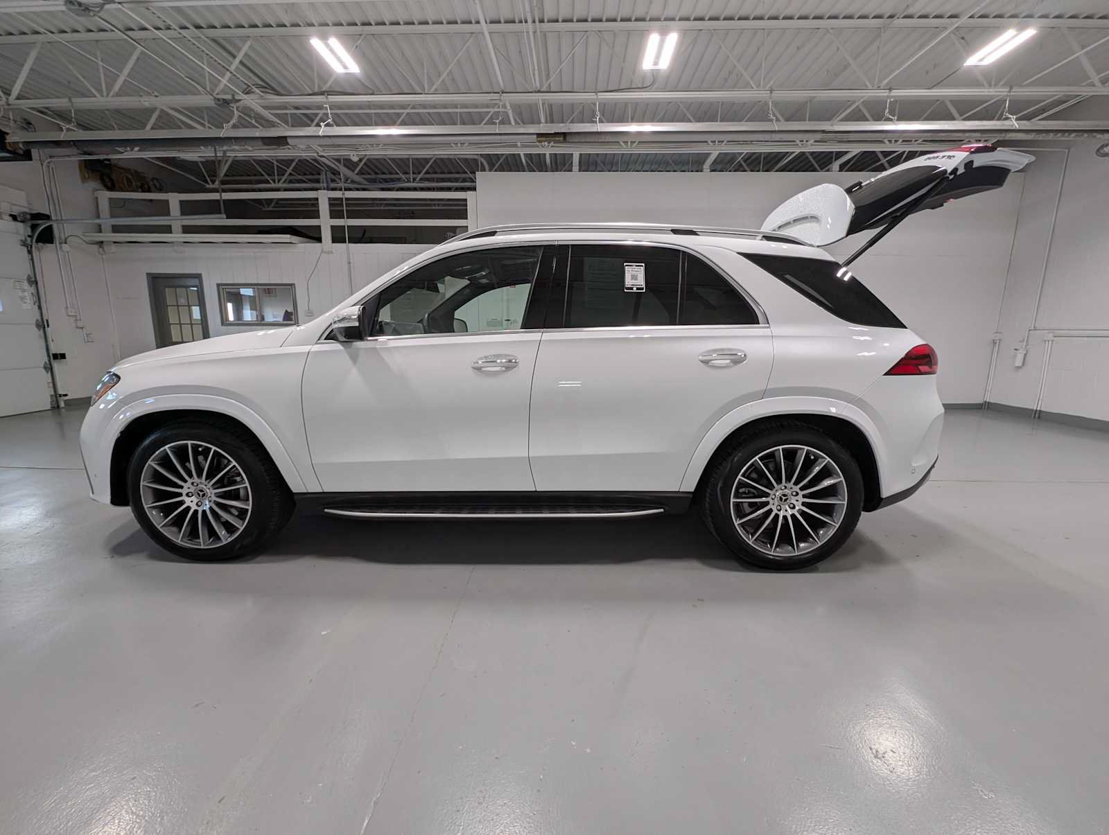 Certified 2026 Mercedes-Benz GLE 580 4MATIC image 12
