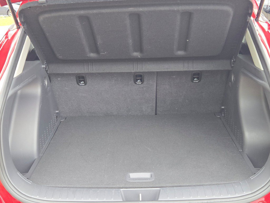 Used 2025 Hyundai Kona SEL AWD/4WD image 13