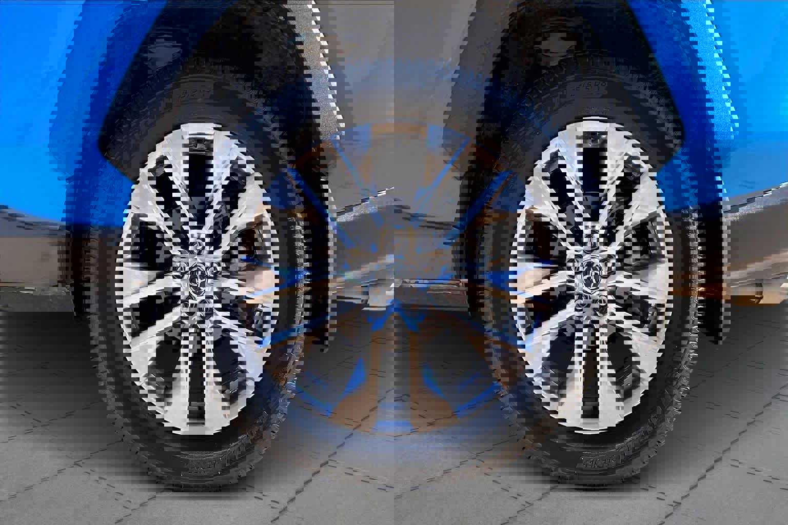 Used 2021 Toyota RAV4 XLE Premium image 11